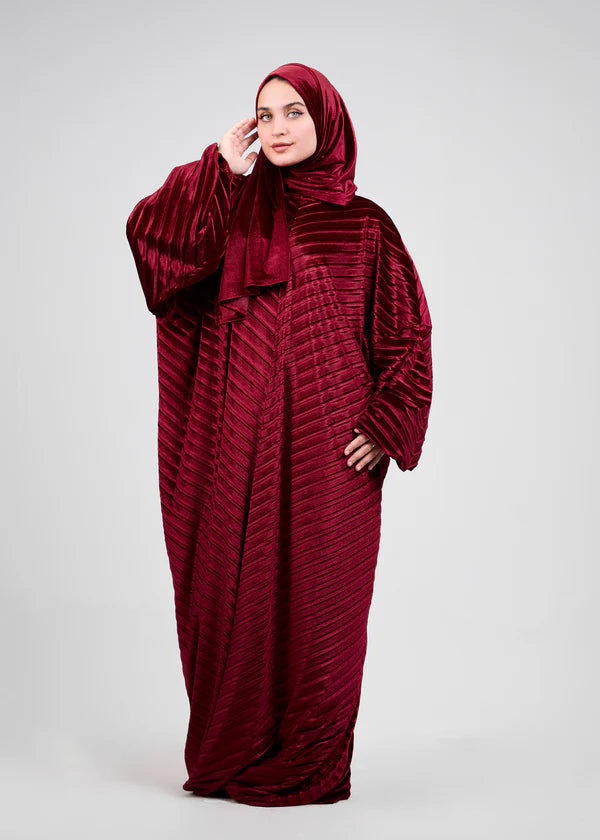 إسدال مليكة قطيفة بليسيه مارون احمر