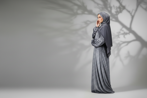 إسدال مليكة قطيفة بليسيه فضي ملكي