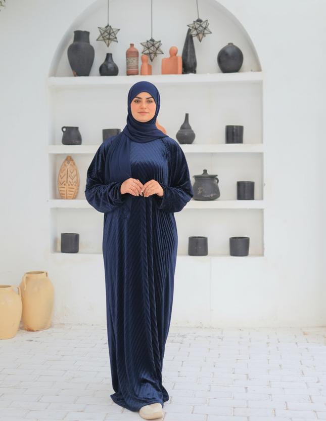 إسدال مليكة قطيفة  نافي بلو  سبعات