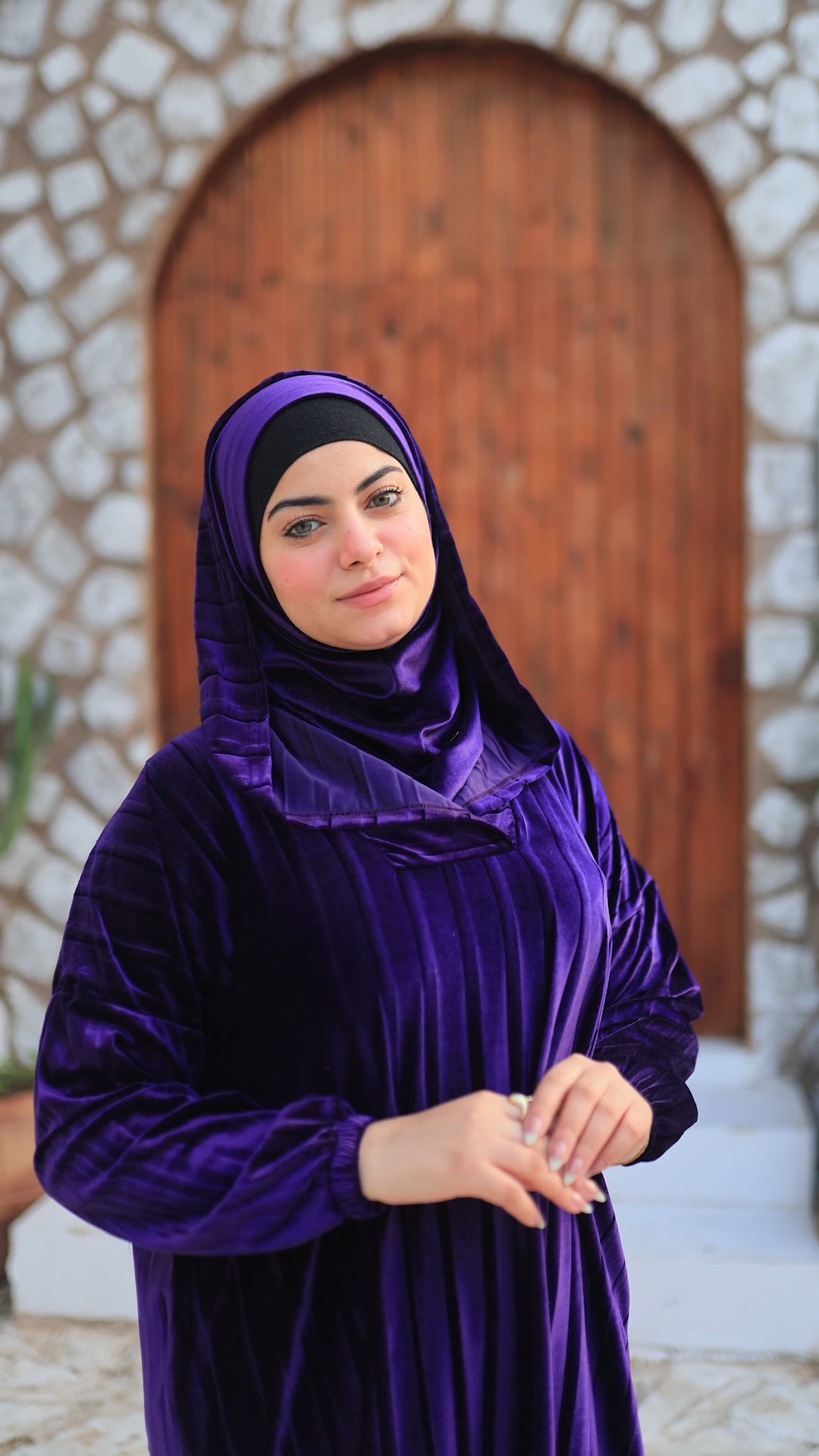 اسدال كابيتشو بنفسجي