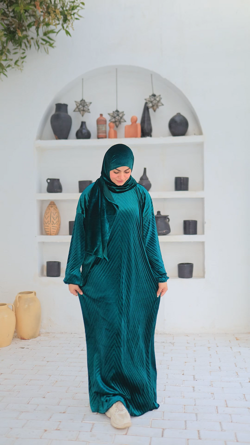 إسدال مليكة قطيفة  اخضرتيل  سبعات